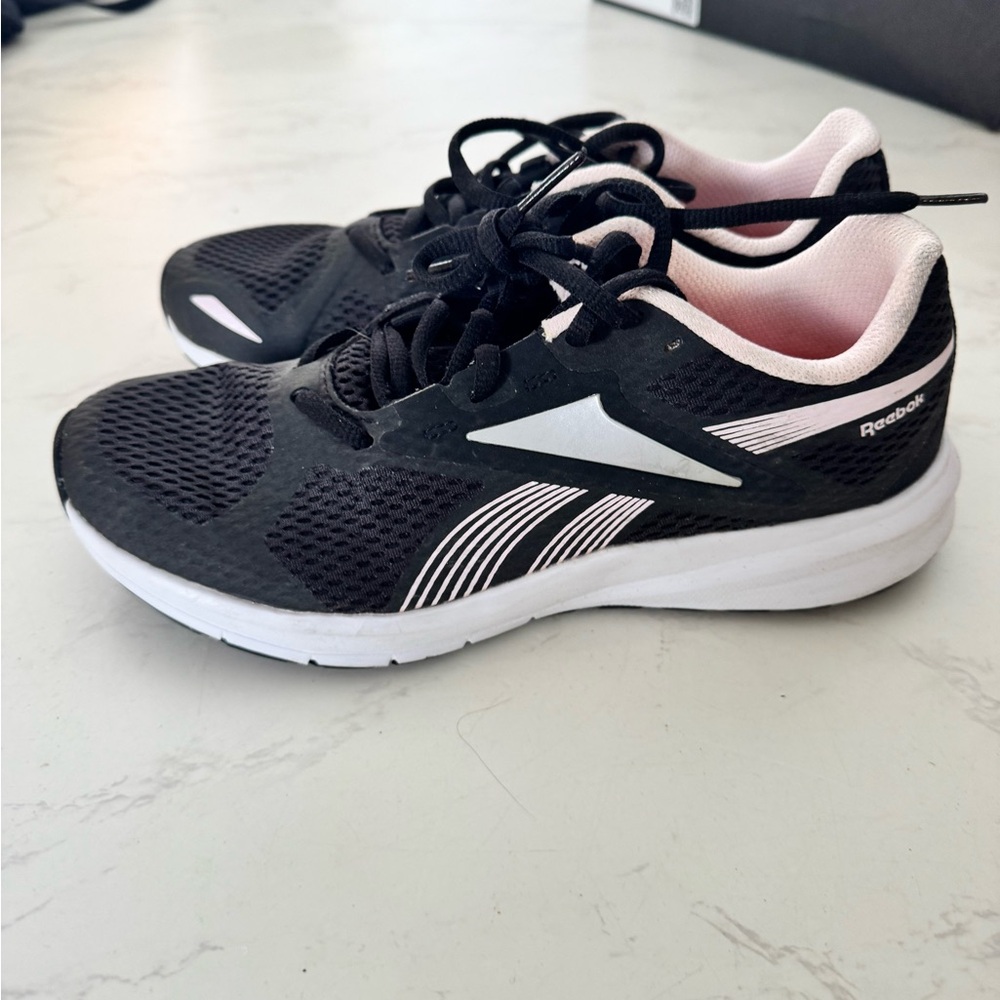 Women’s Reebok sneakers